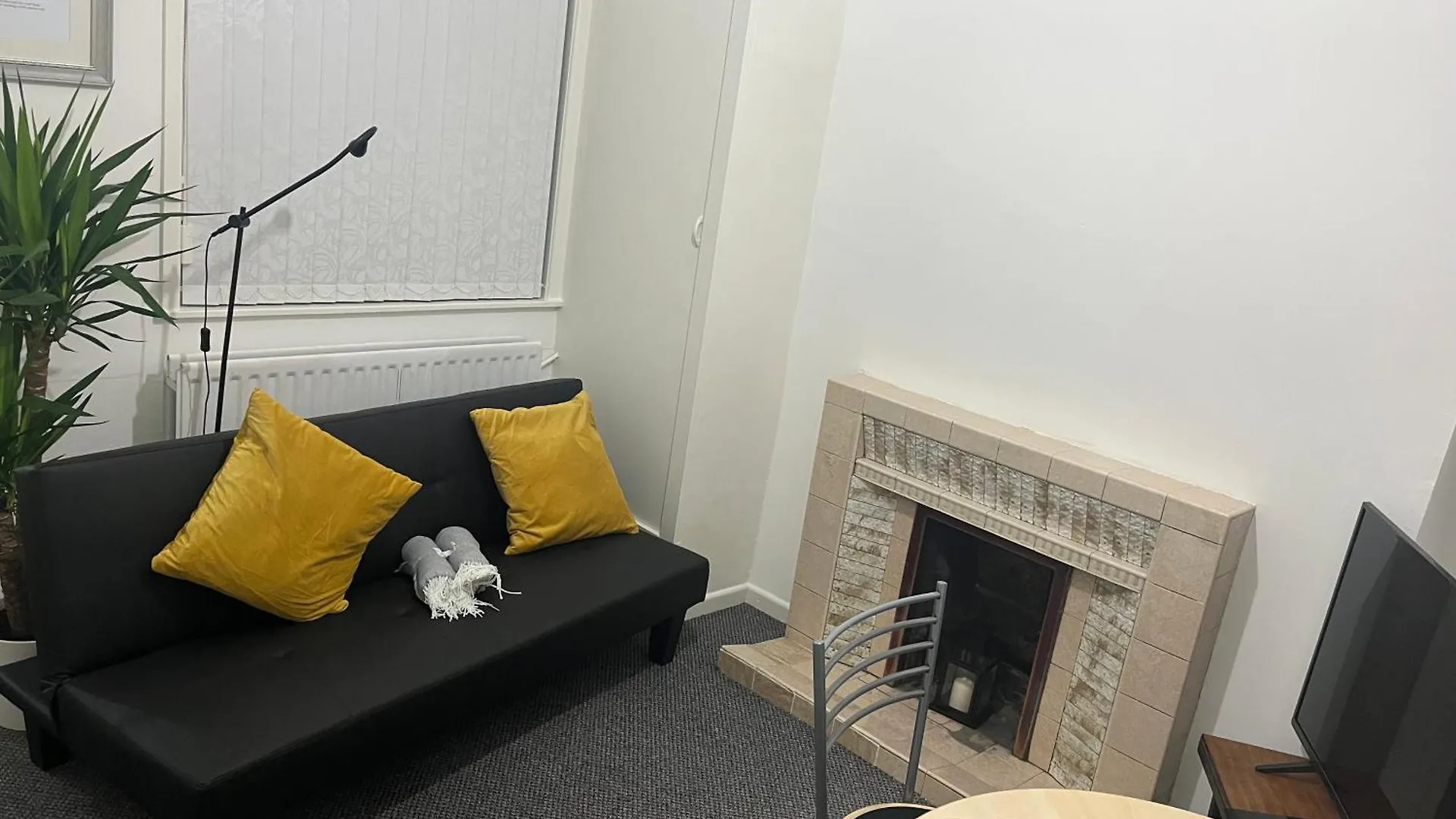 Loganberry Apartment Belfast